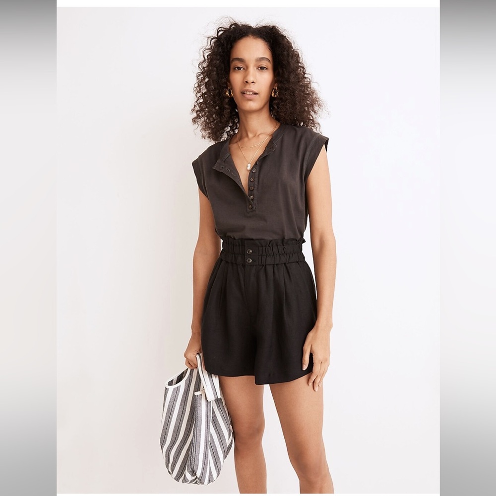 NWOT Madewell Linen-blend Paper Bag Shorts in black, M
